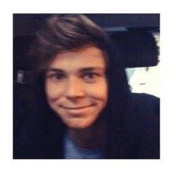 @5sos_layouts4u || @lukeakamyqueen