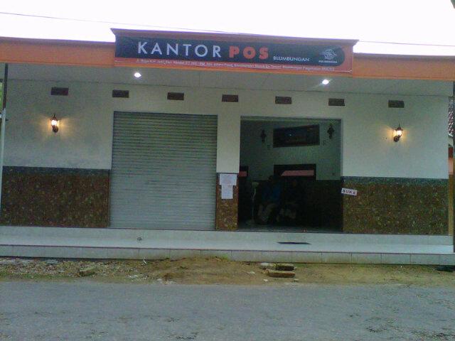 KANTOR POS BLUMBUNGAN 693C112 Alamat: utara pasar blumbungan masuk ketimur jln raya K.H.JUFRI Dsn kendal RT/RW 005/024 BLUMBUNGAN SMS : 087752552727 :32591DF1