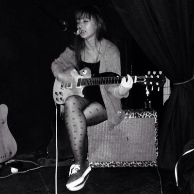 AnieDQ's profile picture. Sentir porque si....