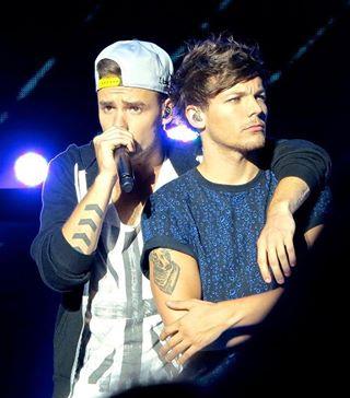 Free follow here bitches! Follow @NiallerHorny1D, she's a sweety, also she'll follow back, just ask her. xx