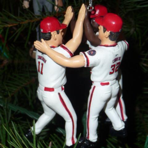 KJSowder's profile picture. Nats, Cats, and Superheroes