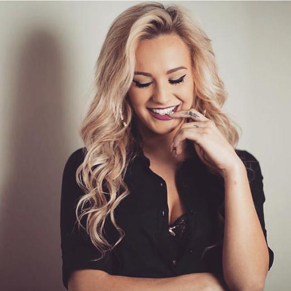 JennyBellexo's profile picture. catqueen | twenty-one | portorose | cocktails | friends | animals | travel | weed | summer | alcohol | party | shoes | high heels | doing things like a boss