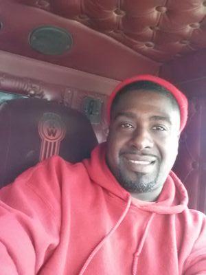 mrglobay2015's profile picture. 