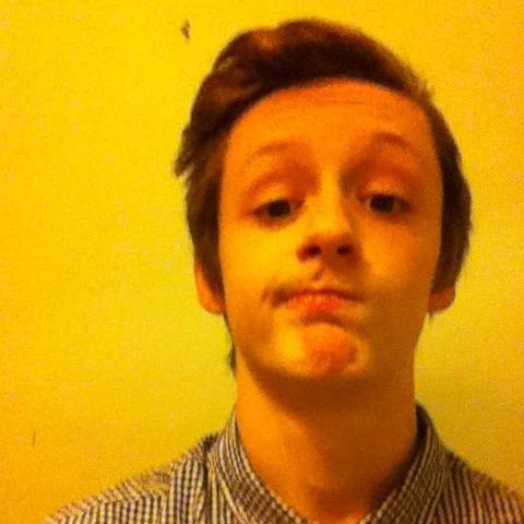 15 Year Old Pro Team Player :) Im a big fan of NadeShot Scumpii and Formal Xbox