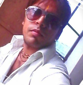 chattano ko jo hila de, use toofan kahte hai,.. jo tufano se takkar le use insan kahte hain