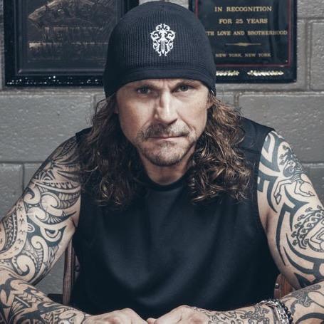 I'm the one that's a little off my rocker. I'm the most deadly and most feared member of SAMCRO. @QueenOfCaraCara keeps me level. #FTR 21+ Roleplay