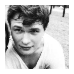 *･.｡✧lol ur not Ansel Elgort*･.｡✧