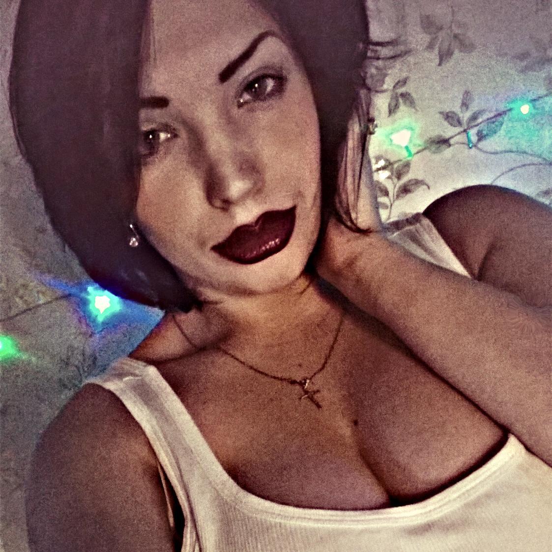 MrsMariaGrinya's profile picture. 