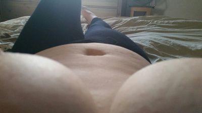 PrettyPlus_Size's profile picture. +18 only! Chubby british nerd who likes to get naked on the internet 3