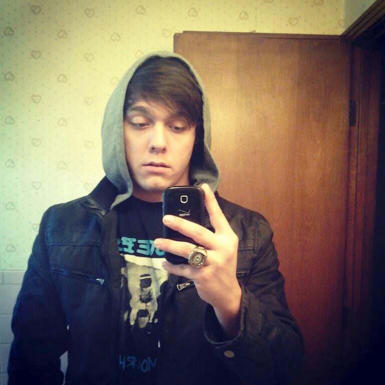 I go to GHS, I am a senior, the ville has taught me alot. I play football, and am going to the Army after highschool.