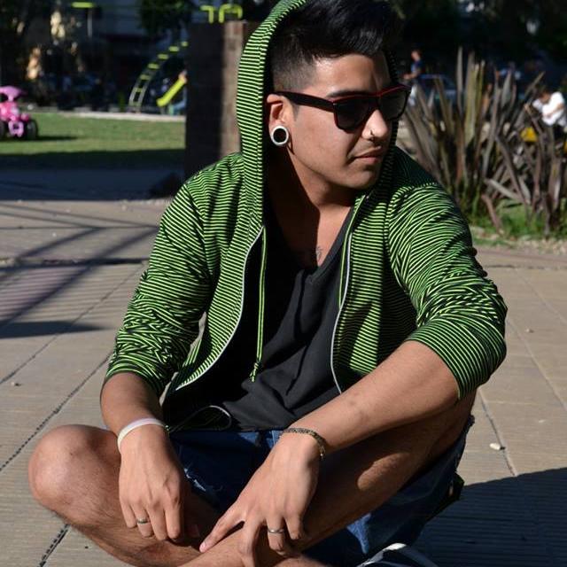 ... Pudiste ser el amor de mi vida , pero solo elegiste ser un RECUERDO ♥♥