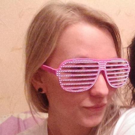 Sabertoothedsal's profile picture. Always laugh when you can. It's cheaper than medicine.