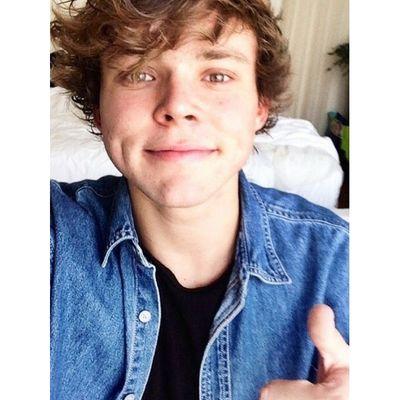 free follow from @rockirwinn you guys are beautiful, ily x