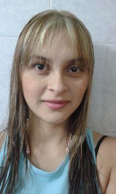 licenciada en lengua castellana, bailarina, basica en sistemas, me gusta mucho la literatura y cultura oriental, me encanta la estetica del silencio, soy poeta