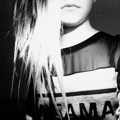 « ma vie ne sait pas nager. »