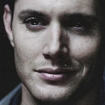 American Actor. Currently playing Dean Winchester on Supernatural. @MishaCRP is mine. [ Not afflicted with Jensen Ackles.] #RP #AnyShip