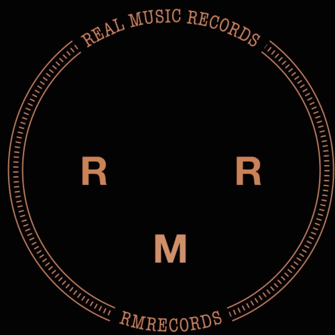 #RmR RealMusicRecords Looking for beats we got them Best engineer in the game
