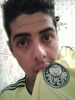 Me segue ai que eu te sigo de volta ;D
 Facebook :http://t.co/qvgLbFEE1L