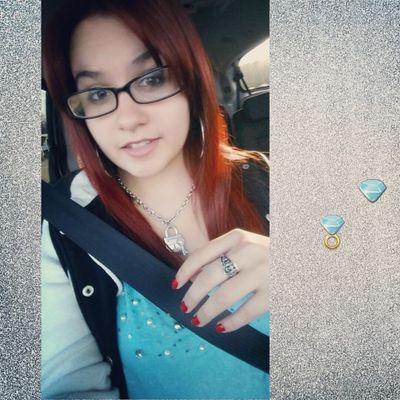 Call me Red. c/o 15', follow bae @msshortie1999 ; IG- they_said_red ; Kik- LeannaaaRosee