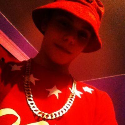 fuck the haters, imma chase this paper aint let no bitch fuck wit my money