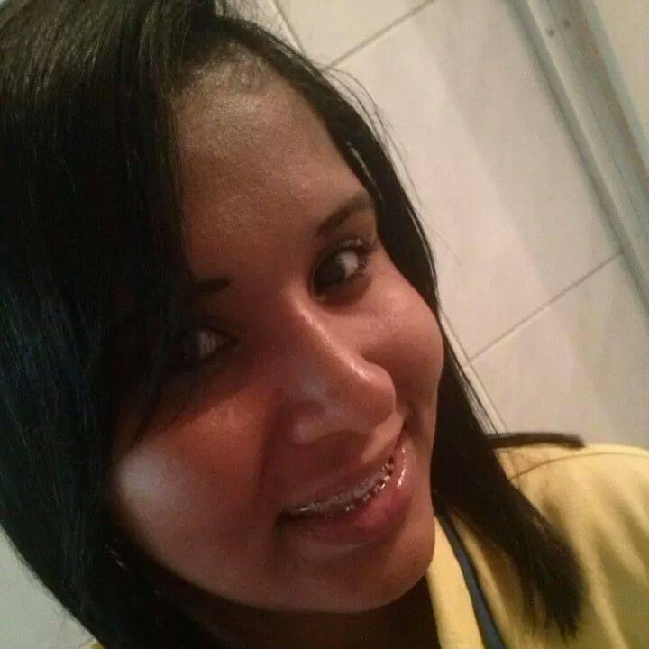 Sou serva do Senhor, violonista em minha igreja IEQ-Jardim paulista-Osasco, atualmente cursando Gestão de Recursos Humanos -Anhanguera.