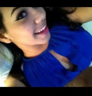 CeleztePerez's profile picture. El latido de mi corazón ensordece mis pensamientos.