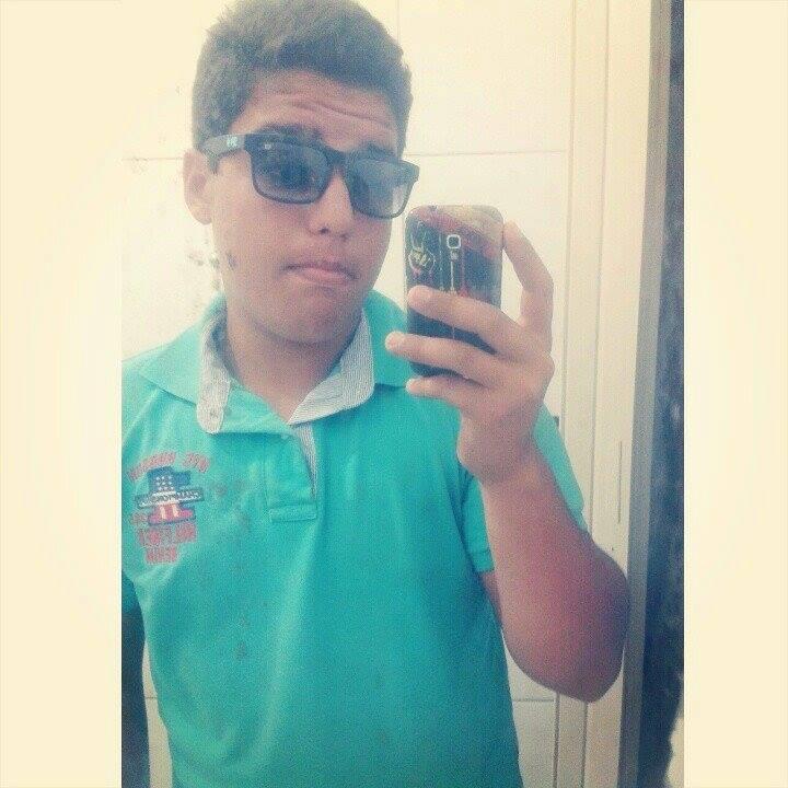 Para ficar conectado comigo:http://t.co/wQJmZjEZH7 Whats app;079-9963-6122 Insta: @Leandro_baarbosa