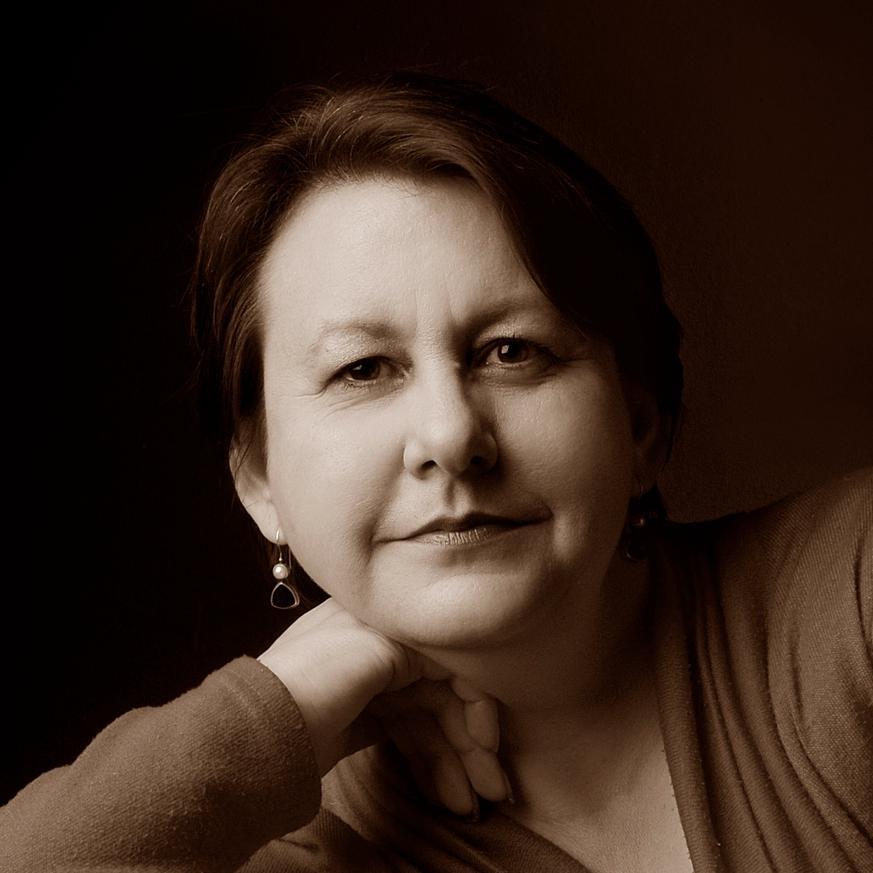 Veteran, Knitter, Front of the Front-end coder, teacher, mentor,