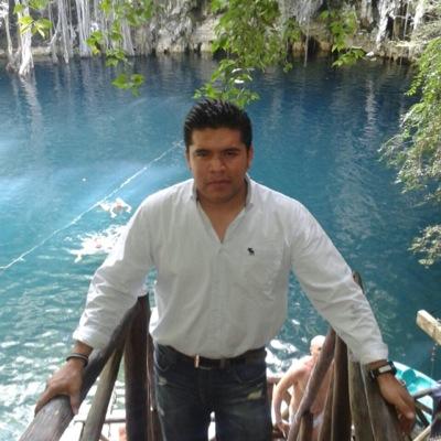 8402Pablin's profile picture. 