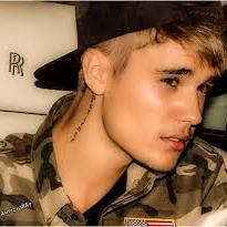 to te seguindo mas siga @queenof_bitch ou UNF