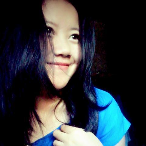 jarang bikin tweet sih tapi on terus ko ^_^ . yang mau temenan sama gw follow aja hehe :D psti gw follback @GrisniAgnesia