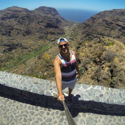 AttmeiDiaz's profile picture. Experimenta no eres inmortal.