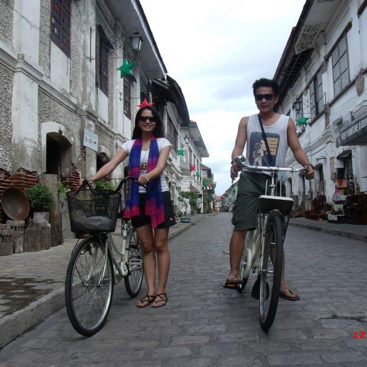 mapos27's profile picture. A grow old happy, loved, millionaire and blessed man. :)