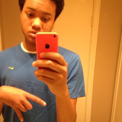 ig: x_guoml student athlete ⚾️⚽️dont smoke kids it messes with yo brain❌❌ i follow back