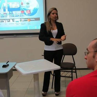 Marketing Digital, Criação de Leads, e Conversão em Vendas. Hiper Conversões.