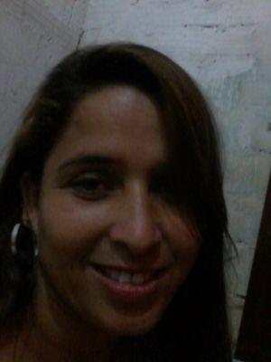 ana11abaluda's profile picture. 