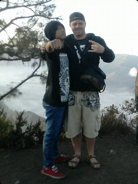 ALONE in pandaan-malang#,,pin :2B3DF3D4