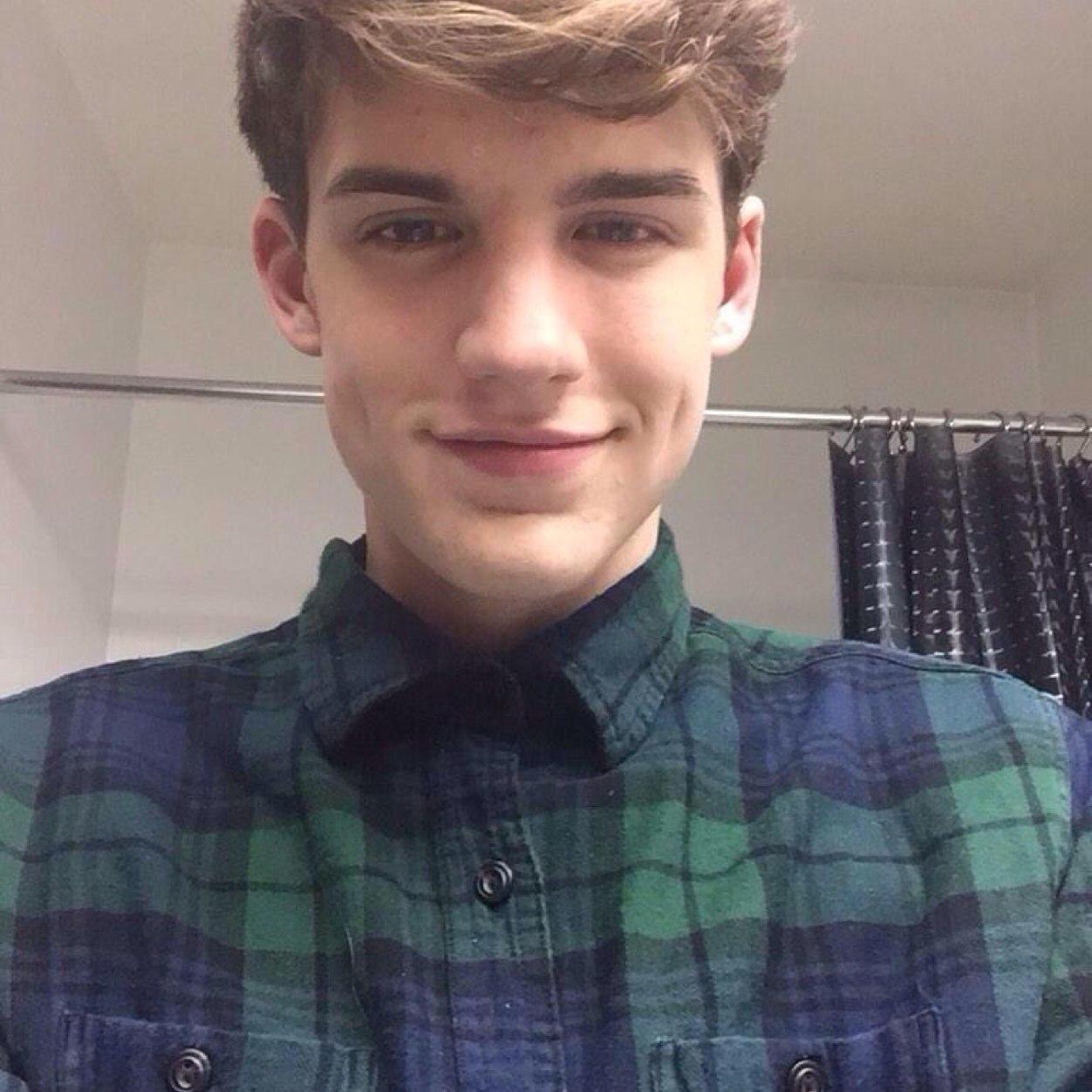 REALFEELlNGS's profile picture. relateable tweets.