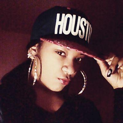 EboneeDiamond's profile picture. classy never trashy...certified stoner...keep it G