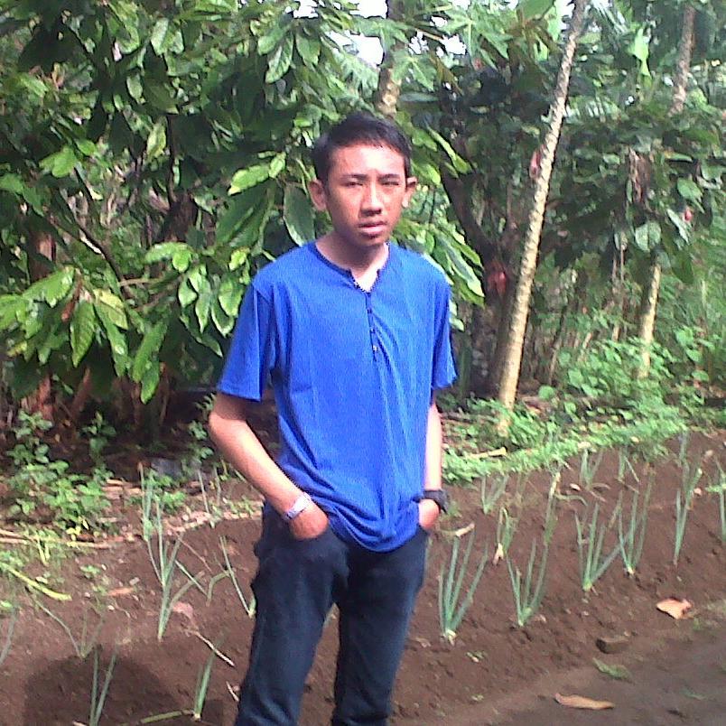 Bambang Joko S, 5 mei 1996,Student Agricultural and Biological http://t.co/qFisOzW93b of Lampung.Assisten Coach of PSBC fc