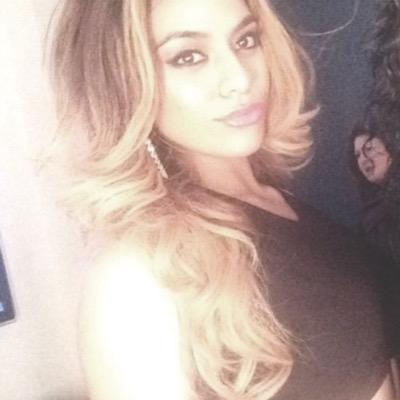 you make her smile every day and she is dying to meet you :) {@SLAYMEREGUI}