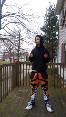 FOLLOW MY MAIN @ZeroThots