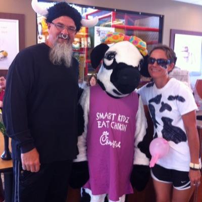 LyonsGem's profile picture. I want Jesus. I want to change the world. I want to not be a nerd on twitter.