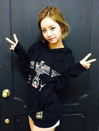 ©1994 girlsday main vocal. i'm the fake one