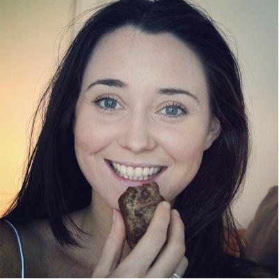 Predominantly plant based cooking that is free from processed grains and refined sugars. This blog is a celebration of real food. http://t.co/qccdNpMFBO