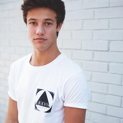 go follow @dallasnegao bc he does dms to 11/12 everyday. turn on his notifications or u will miss it