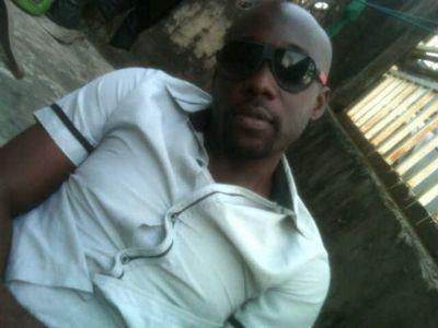 Simple,teachable,social growing specie....being τ̣̣ђё  best as ℓ̊ am uniquely me