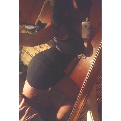 Follow Me On Instagram: xxUndenialably_beautifulxx