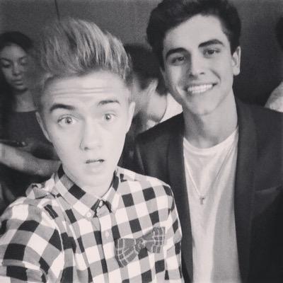 Follow @TieDyedJacks_ , @13Nutellaa & @girlmagcongroup
