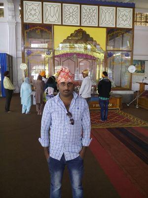 manojj619's profile picture. 